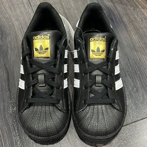 NEW IN BOX - ADIDAS SUPERSTAR